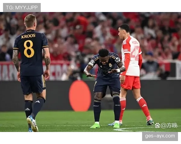 克罗斯掌控中场节奏，助皇马强势复苏表现亮眼