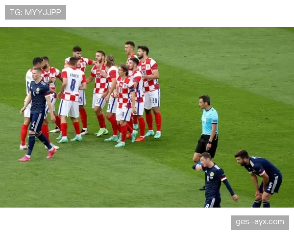 克罗地亚欧国联上演强势逆转，韧性表现引关注