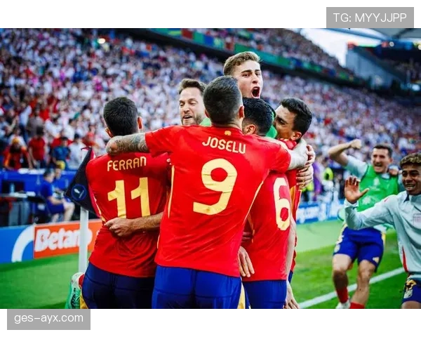 佩德里闪耀绿茵场：年轻天才持续进阶，书写职业生涯新篇章