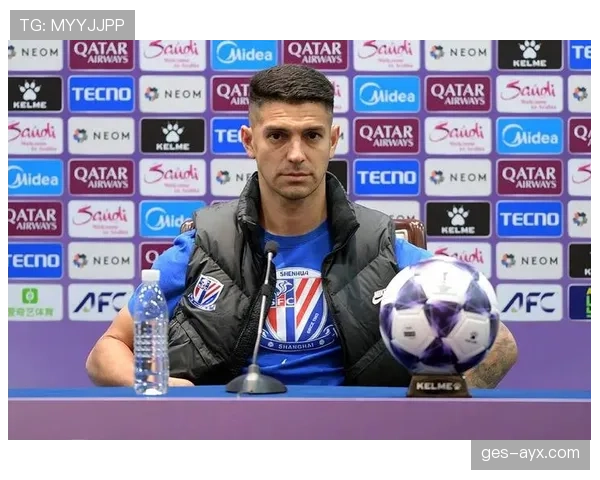 劳塔罗沉着应对压力，关键战中稳健发挥助球队取胜