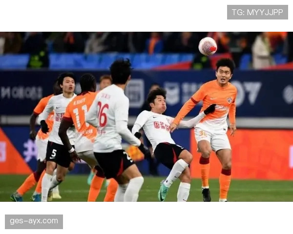 中超联赛最新战况：多队争冠形势胶着，保级竞争持续激烈