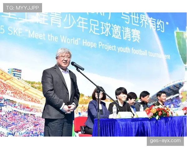 保加利亚青年才俊本赛季表现稳健，持续提升备受期待